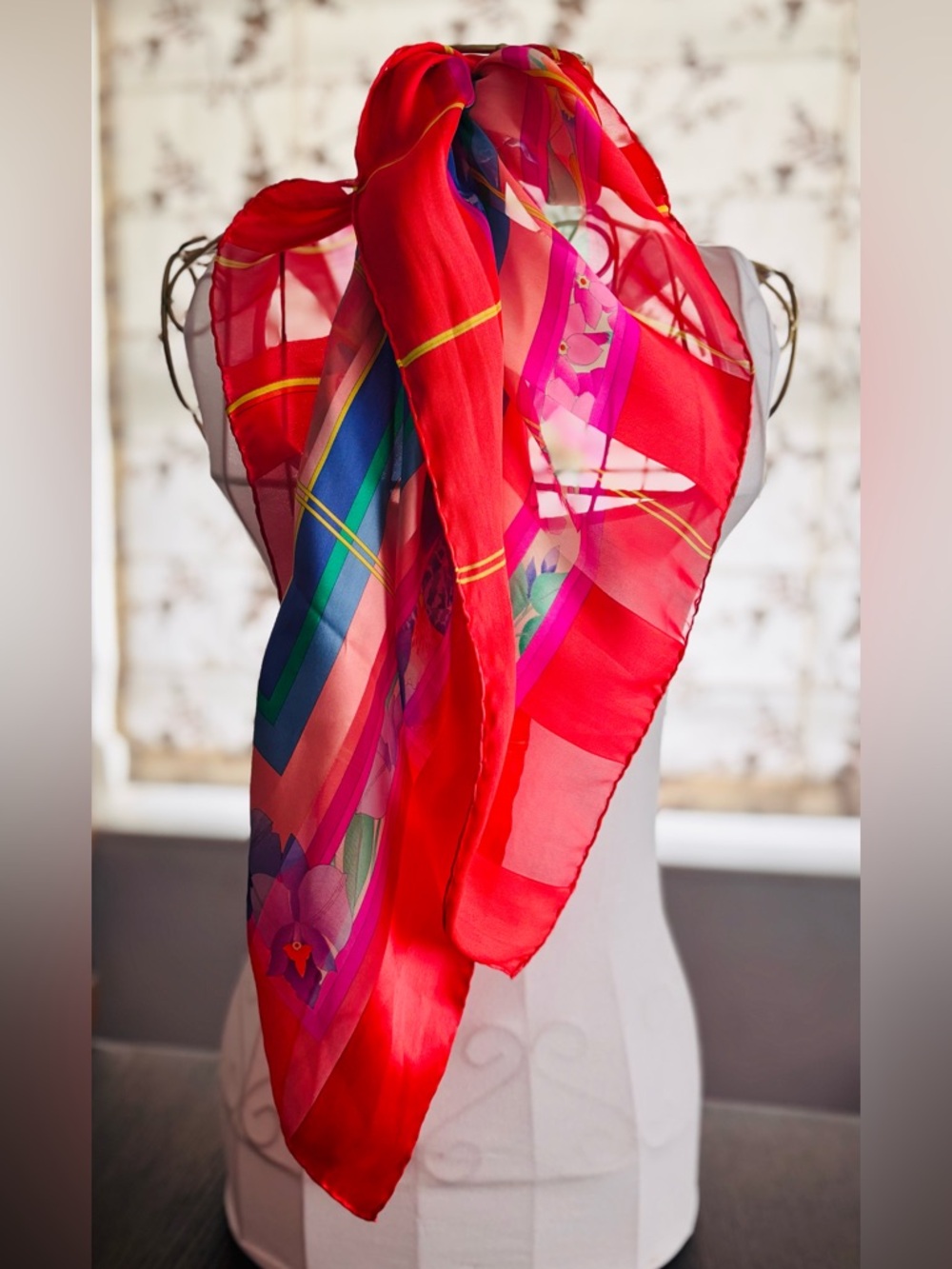Leonard Paris 100% Silk Orchid Hummingbird Scarf 34x34